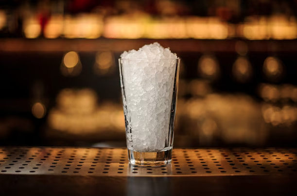 BOLSA HIELO PICADO 2 KG HIELO CITY (CONTENIDO MALLA HIELO: 6 BOLSAS DE 2 KG PESO MALLA 12 KG)